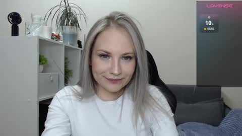 Naomi online show from January 20, 6:32 pm