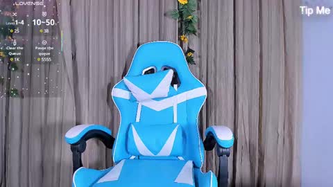      online show from February 25, 6:01 pm