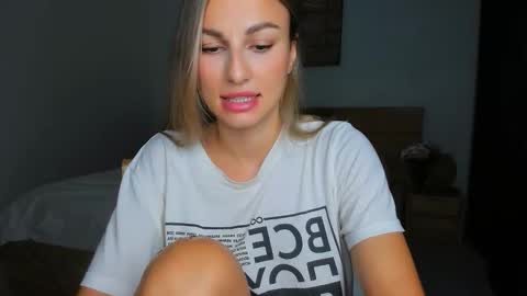 sunsetwithava online show from September 18, 6:12 am