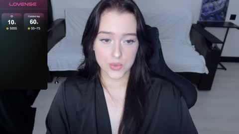 sunshine_j online show from November 8, 7:30 pm