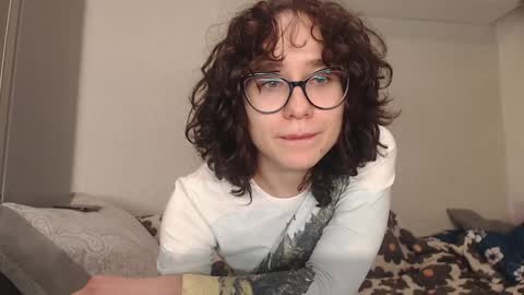 Hella online show from January 25, 11:35 am