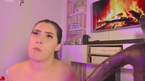     online show from October 23, 7:14 am