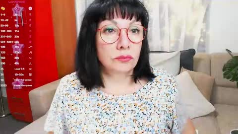 Susan online show from December 7, 7:49 am