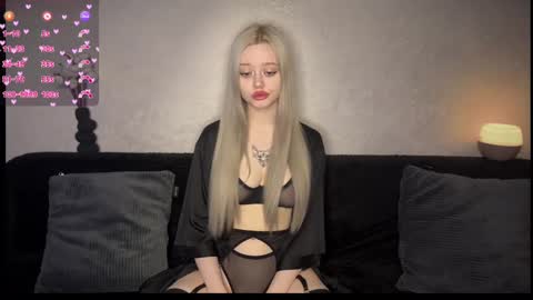 Sue online show from February 13, 12:54 pm