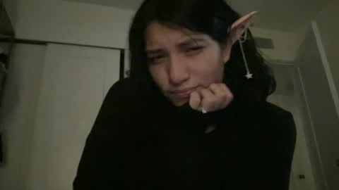 Suzy online show from November 16, 4:14 am