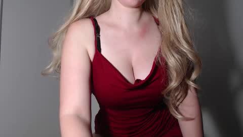 sweat_mia online show from September 10, 7:52 am