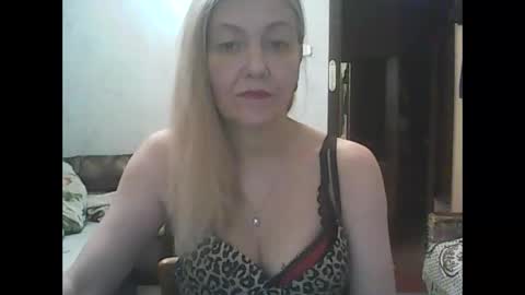 sweet4blonde67 online show from January 28, 10:12 am