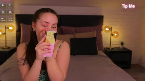 Sweet  Amily online show from April 19, 6:24 am