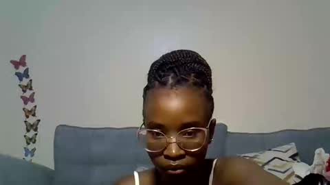 pixiee online show from December 21, 6:50 am