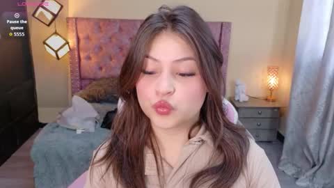 sweet__thang online show from September 9, 8:19 pm