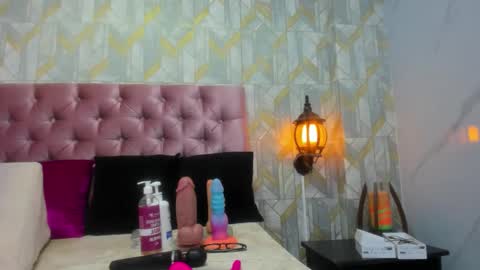 sweet_candy_sex1 online show from March 8, 1:46 am