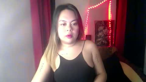 sweet_like_marry143 online show from March 9, 2:15 am