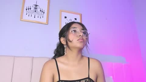 Camile online show from March 19, 4:22 pm