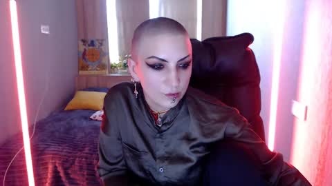 sweet_n_strong online show from March 30, 5:51 am