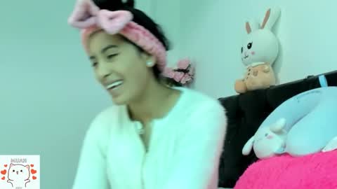 Nhaomy online show from October 22, 8:14 pm