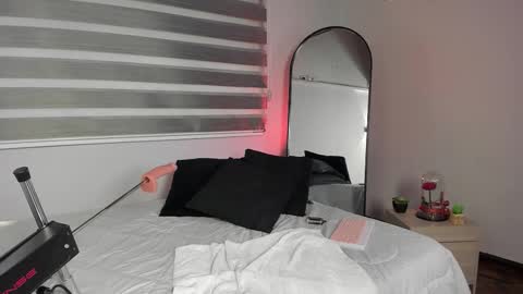 Sweet Obsession online show from October 9, 10:03 pm