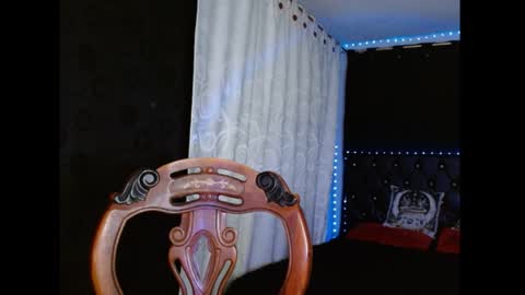 sweet_poison_666 online show from May 10, 12:24 am