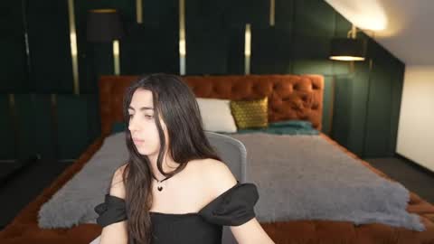 Amelia online show from April 20, 10:29 am