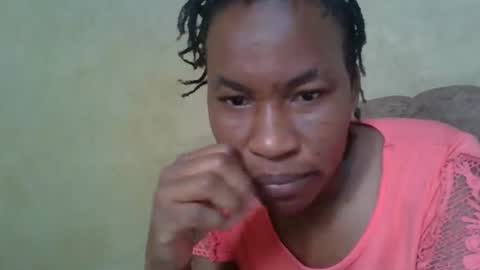 sweetdiva2012 online show from February 22, 5:44 am