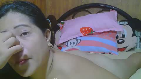 sweeteyes69xx online show from June 16, 5:41 am