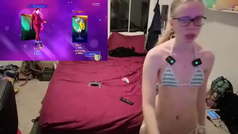 Sweetiek1tty online show from January 14, 12:26 am