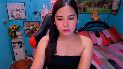 Nicole online show from January 15, 4:47 am