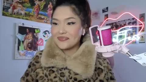 SweetJess online show from January 16, 2:40 am