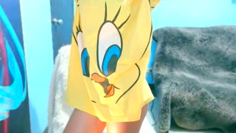 jona online show from February 4, 2:03 am