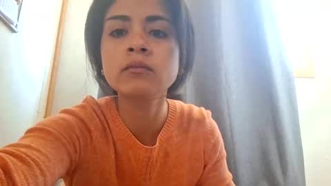 sweetlatinafit online show from December 1, 12:30 pm