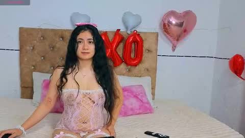 sweetmiel_ online show from March 16, 1:30 am