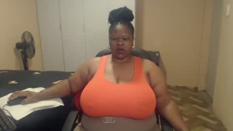 sweetnoziexxx online show from March 25, 7:11 am