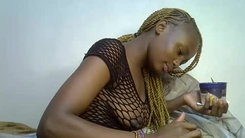 Lilly online show from April 1, 2:47 pm