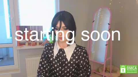 Elis  im back fav vibes 66100222 and 160  online show from February 21, 7:31 am