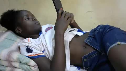 sweetvallerie online show from February 22, 6:37 pm