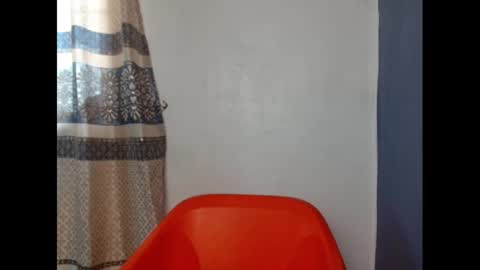 sweetxboobs online show from December 9, 8:33 am