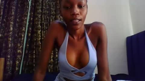 Vickky online show from May 16, 12:37 pm