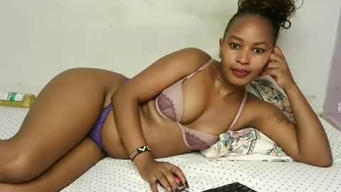 swt_bby online show from May 18, 4:51 am