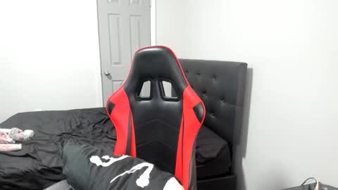 sxamleuy online show from March 25, 1:00 am