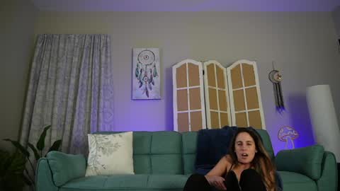 Marissa online show from December 4, 11:38 pm