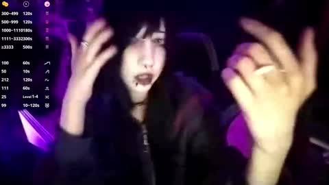 Lina online show from March 5, 3:41 pm