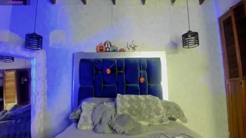 Taissa online show from November 1, 12:04 am