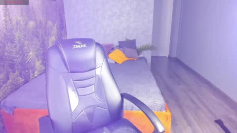 Jean online show from April 9, 1:19 am