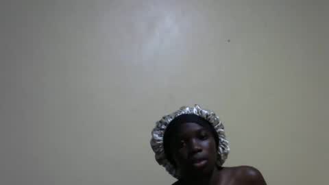 talishaqueen online show from March 22, 1:17 pm