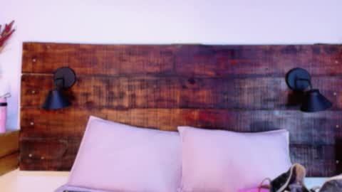    online show from February 24, 10:14 am