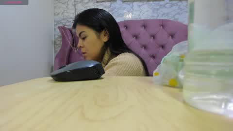 TAMMY  online show from February 9, 3:00 am