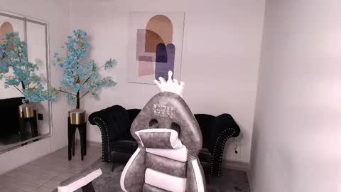 Tarly  online show from January 10, 11:37 am