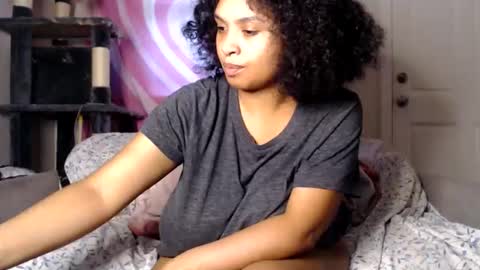 Tastee Kitty online show from December 13, 11:54 pm