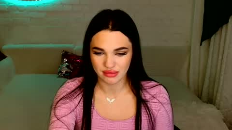 tasty_babyy online show from December 10, 8:27 pm