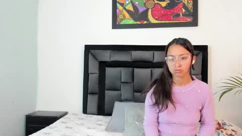 Tati online show from December 6, 11:54 am