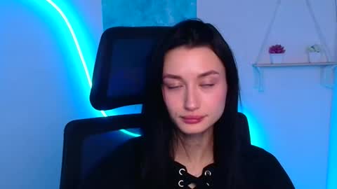 Taya online show from November 17, 6:58 am